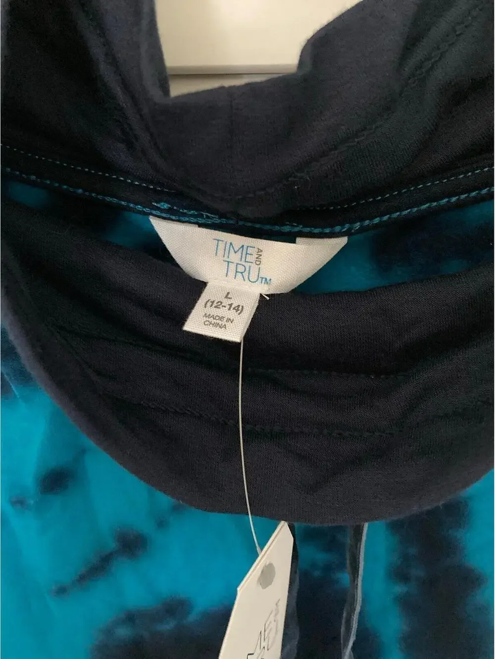 Time and Tru blue tie dye funnel neck sweatshirt